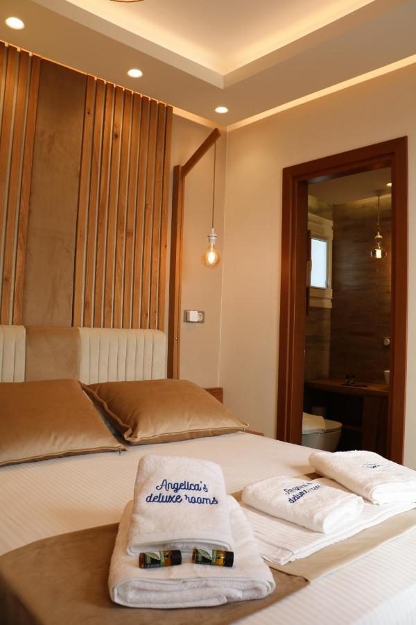 Angelica's Deluxe Rooms in Adamas Buitenkant foto